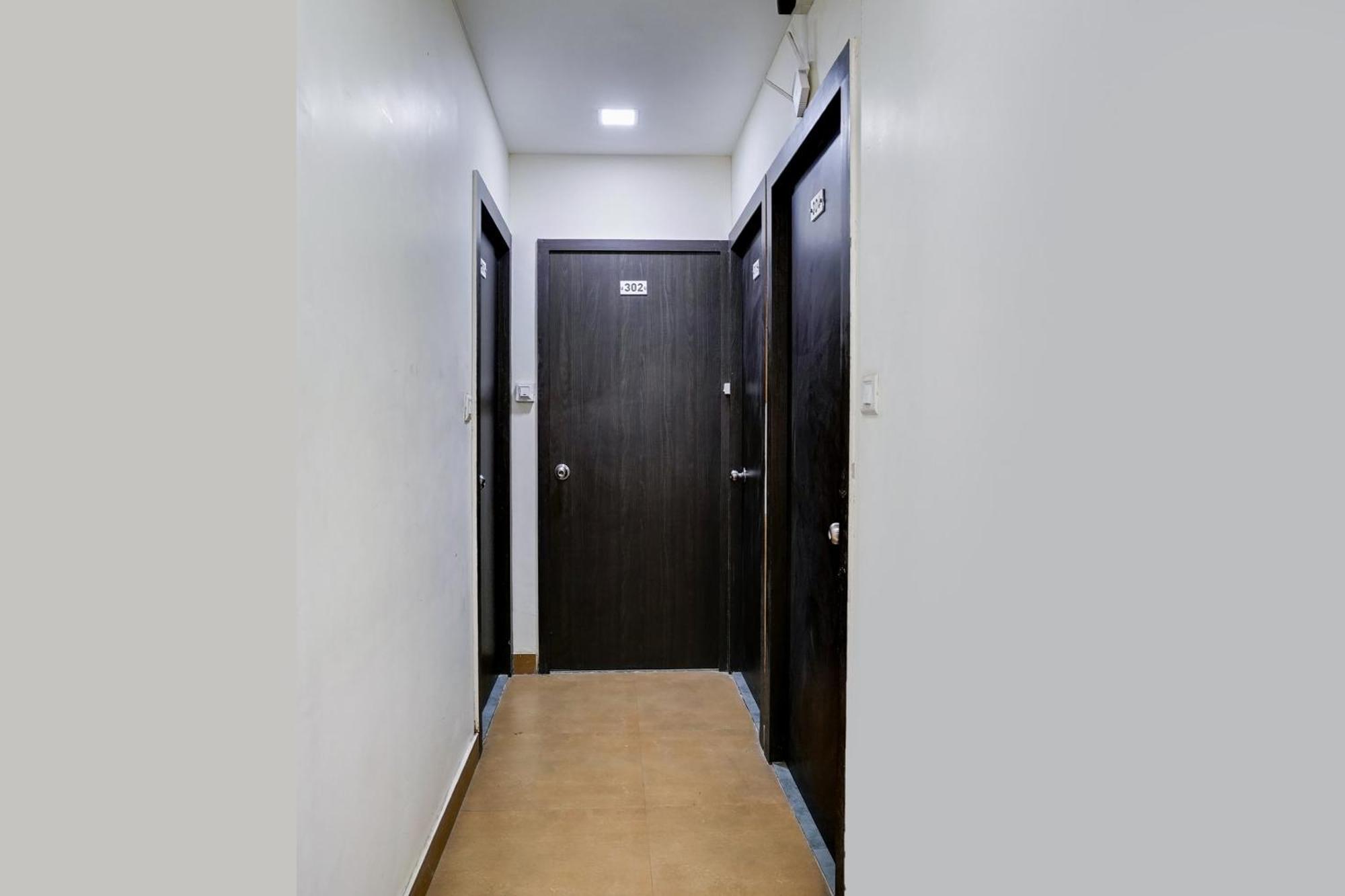 נאווי מומבאי Hotel O Ashwi מראה חיצוני תמונה