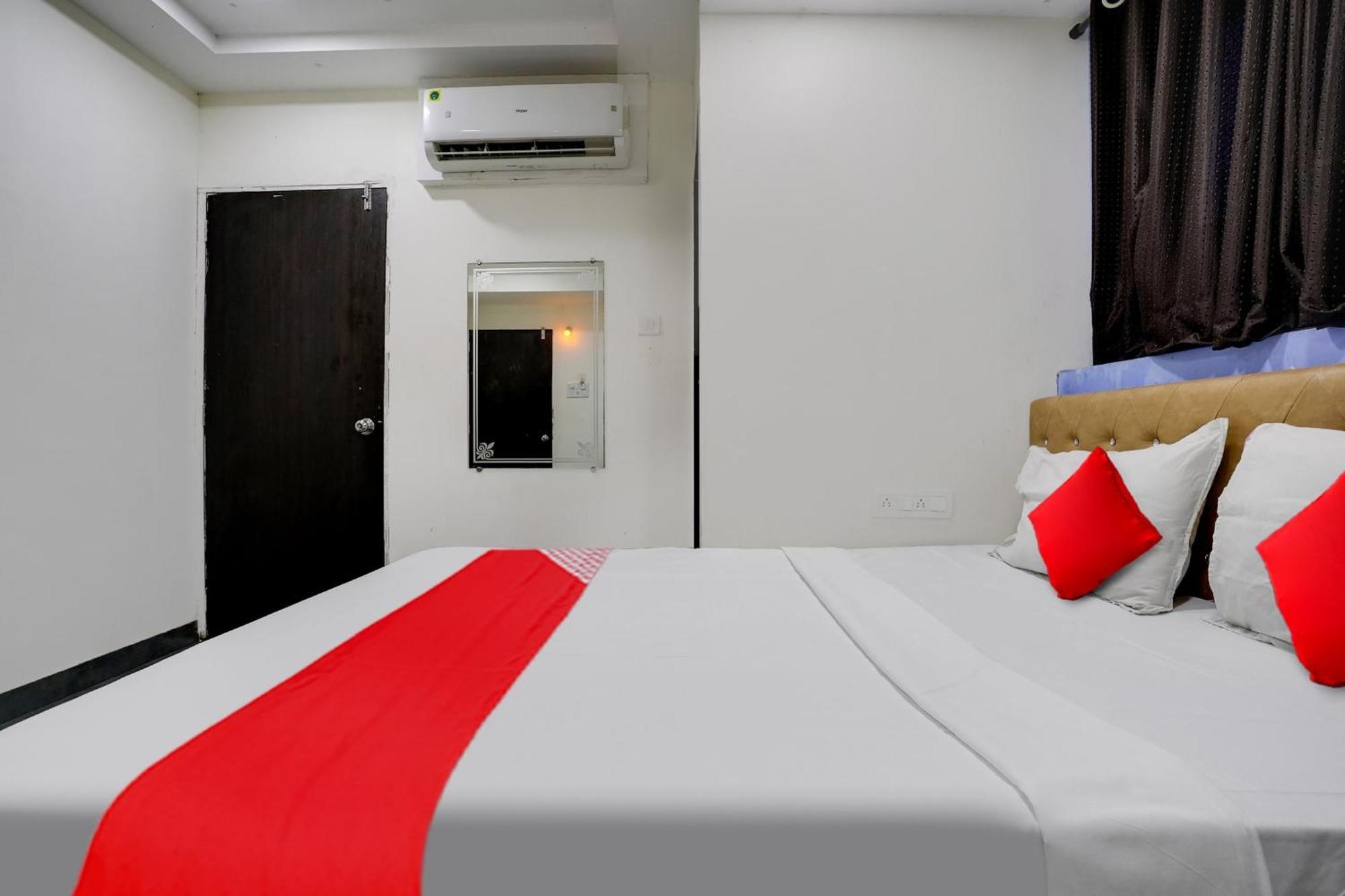 נאווי מומבאי Hotel O Ashwi מראה חיצוני תמונה